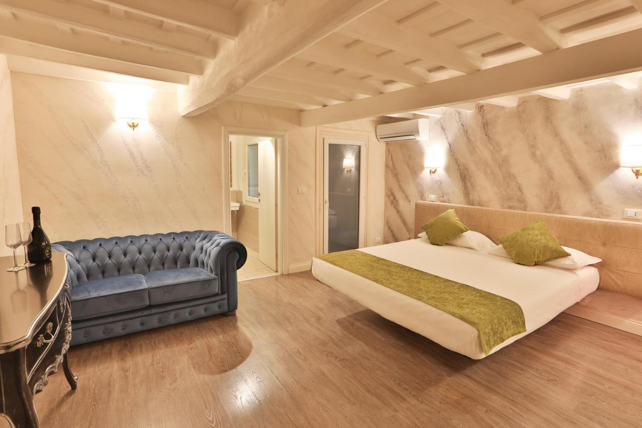 Grottini Luxury Suites ~ Pantheon Roma Exterior foto