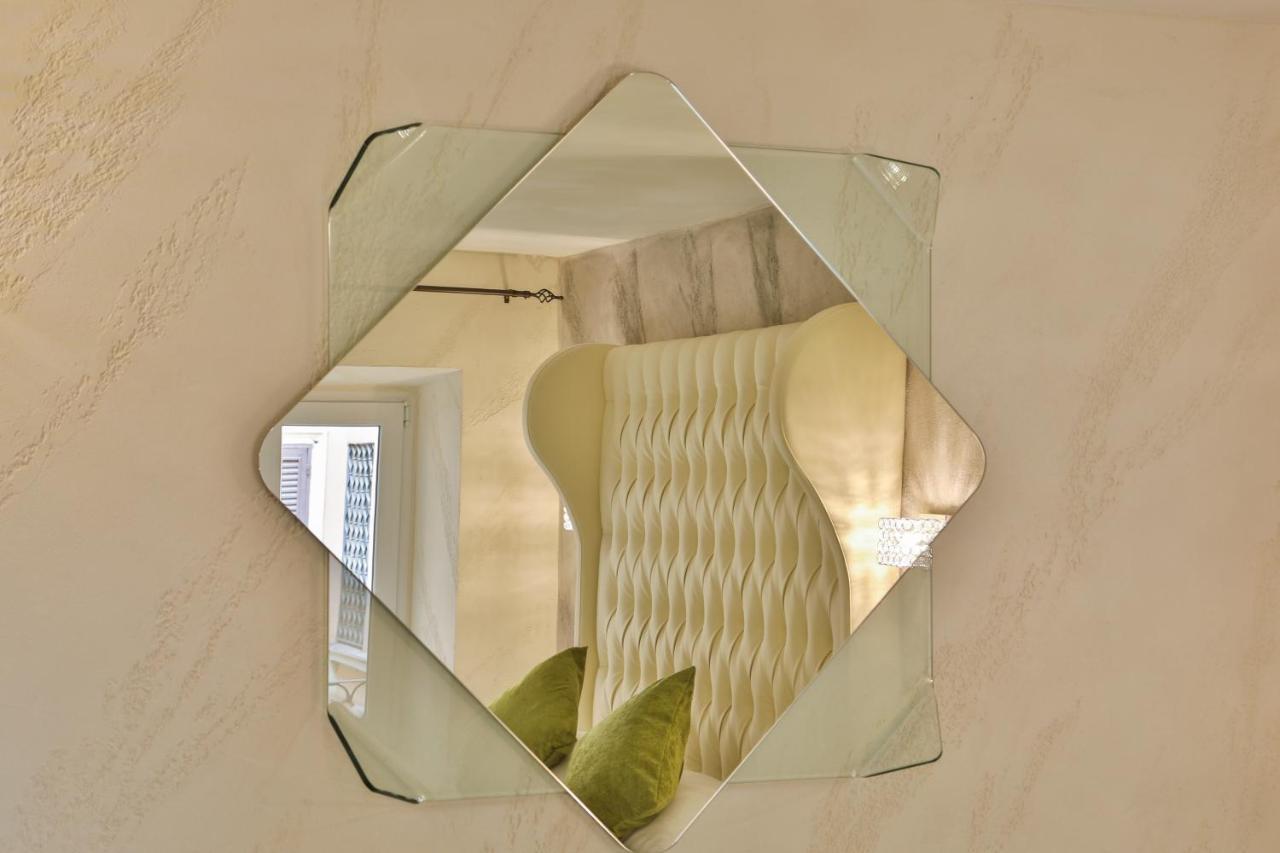 Grottini Luxury Suites ~ Pantheon Roma Exterior foto