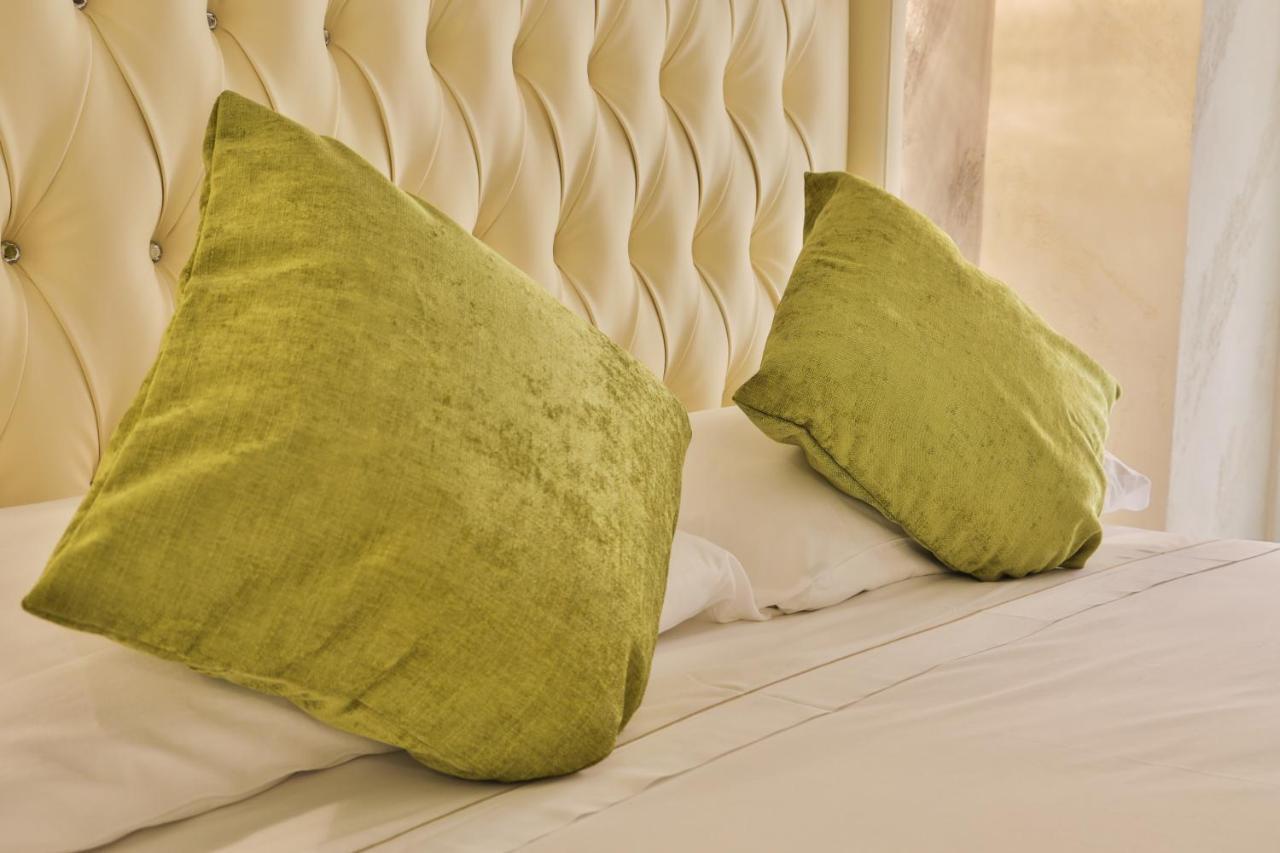 Grottini Luxury Suites ~ Pantheon Roma Exterior foto